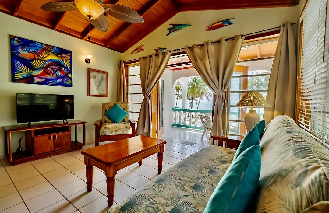 Coral Bay Villas - Lionfish Suite-1