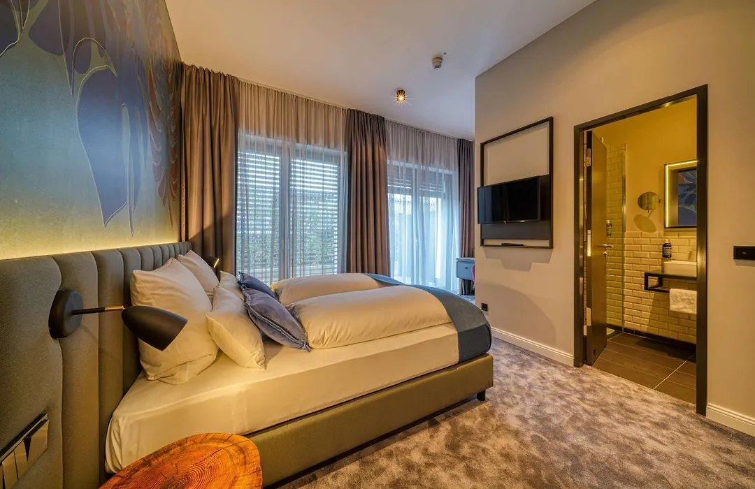 Sunday Hotel Bonn-1