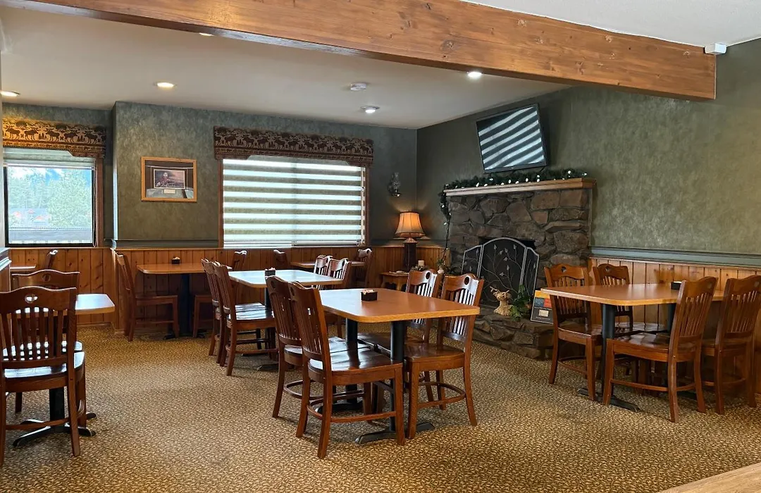 Stewart Lodge-1