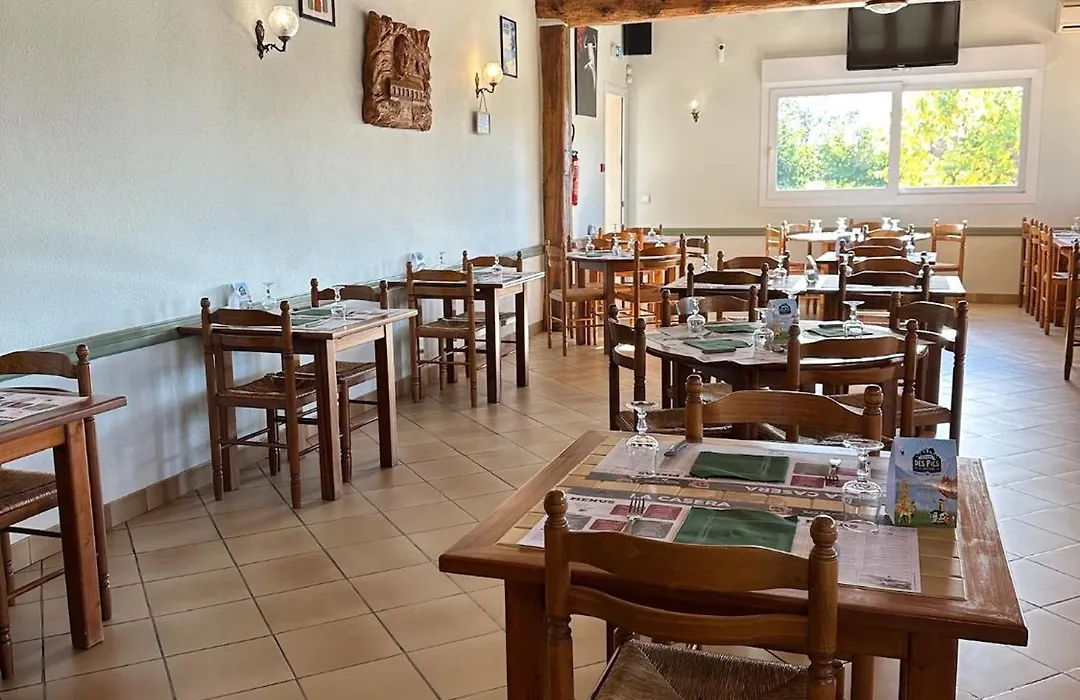 Hôtel Restaurant La Casera-1