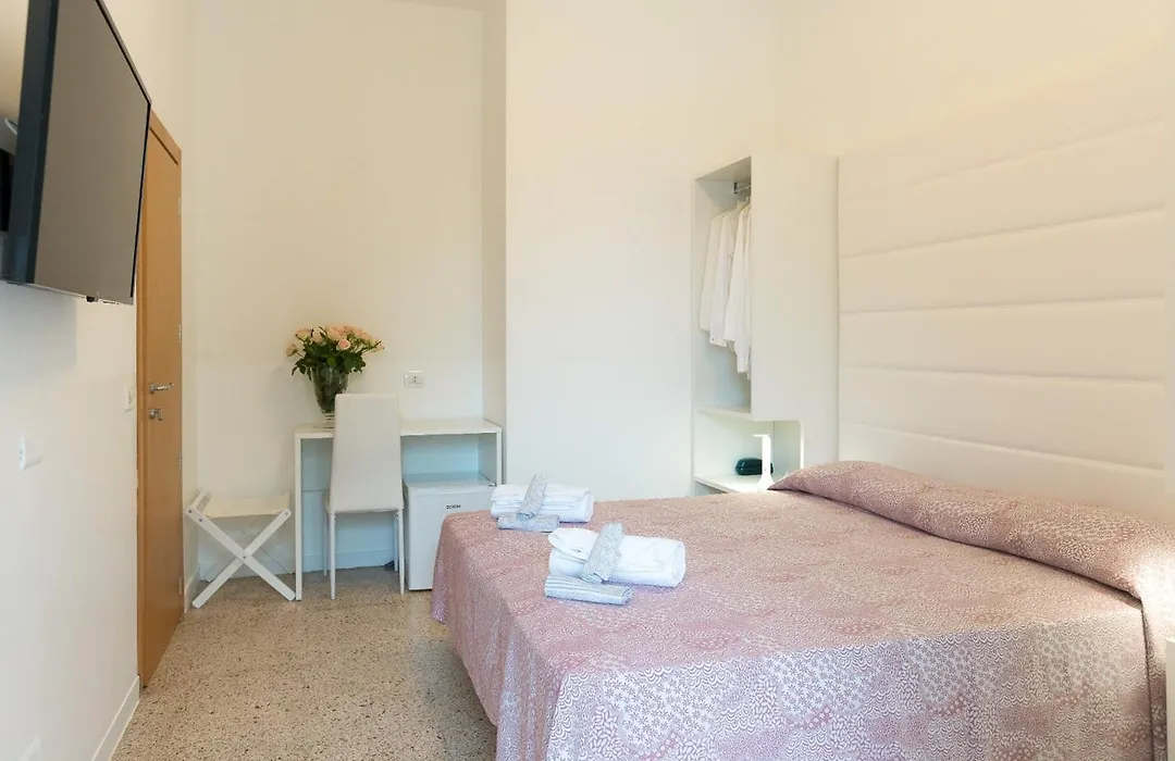 Hotel Ninfea Cattolica-1