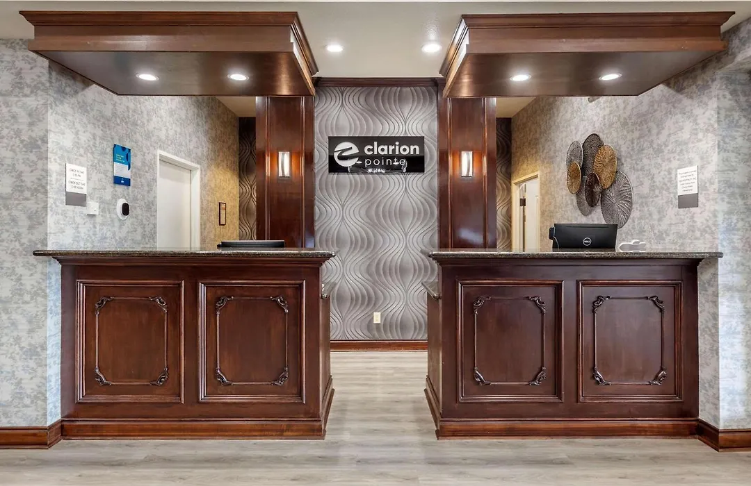 Clarion Pointe Sulphur Springs-1