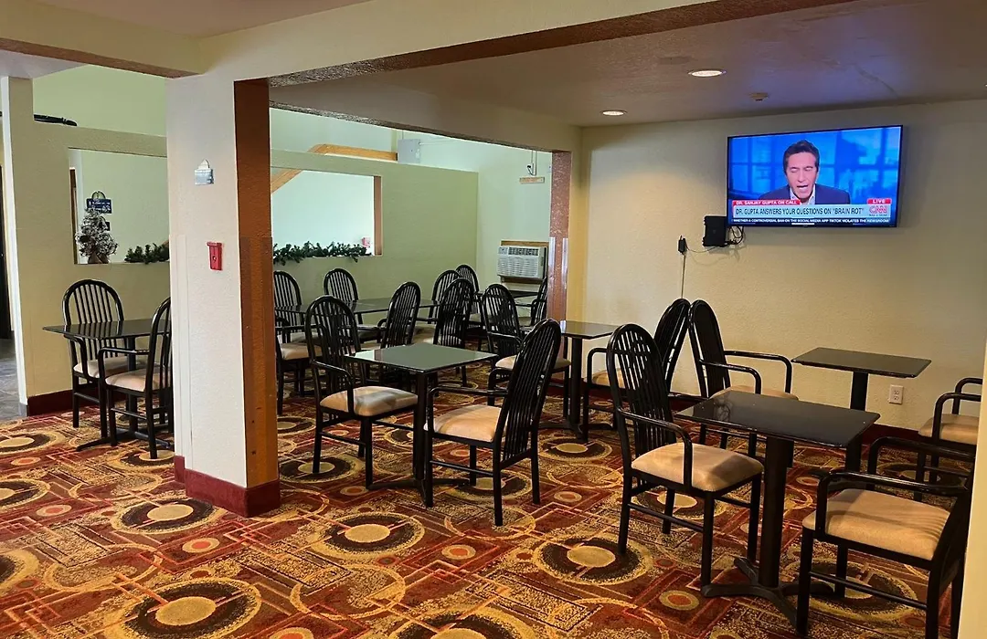 Days Inn By Wyndham Fort Dodge-1