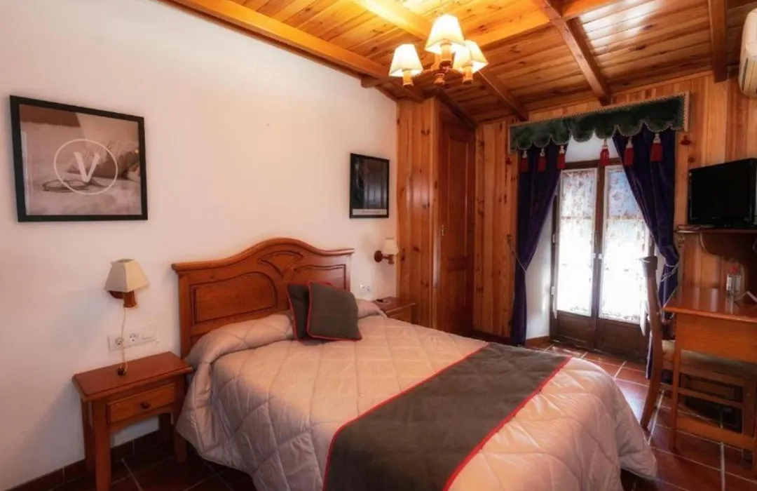 Hotel Las Palmeras By Vivere Stays-1