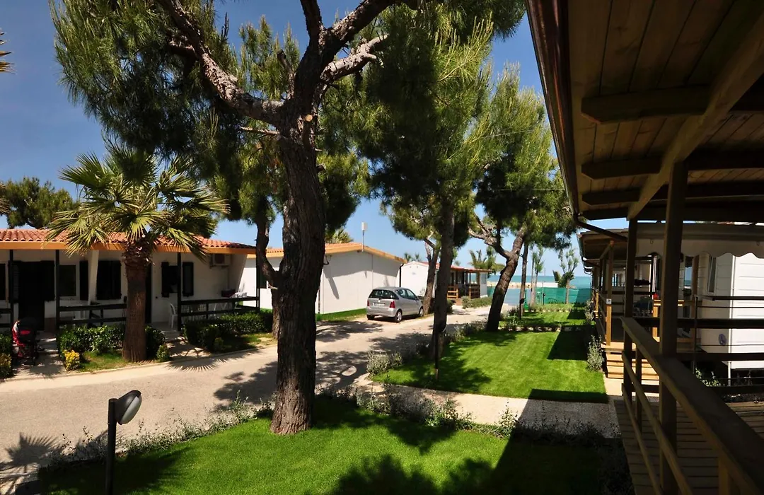 Camping Villaggio Calypso-1