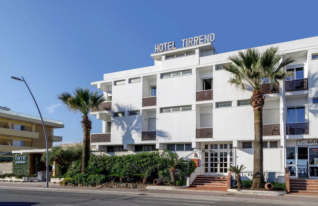 Hotel Tirreno-1