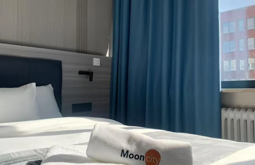 Mooncity Hotel & Boardinghouse-1