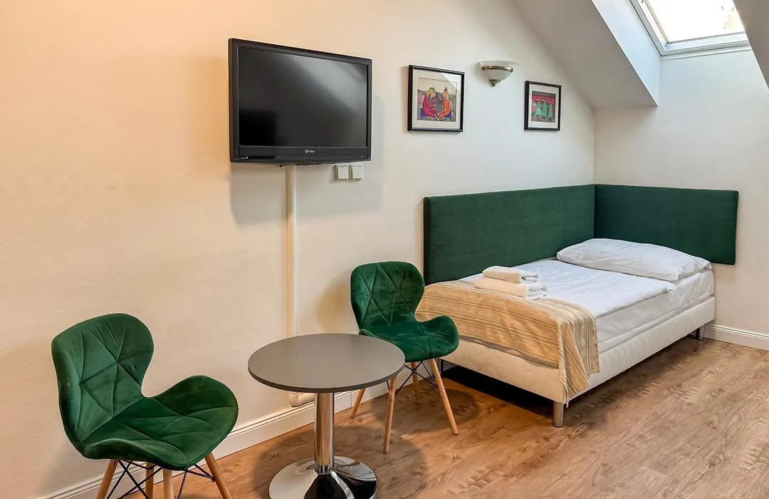 Hotel Malá Strana-1