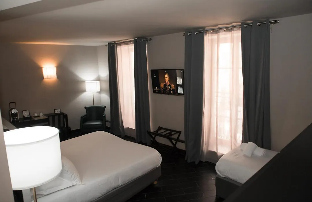 Hotel Pozzo Di Borgo-1