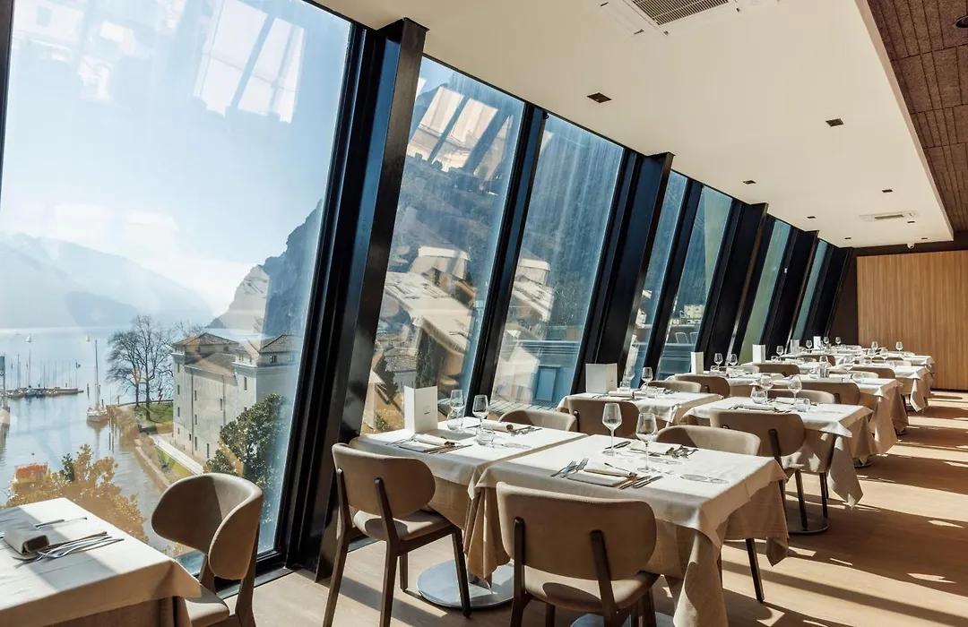 Grand Hotel Riva-1