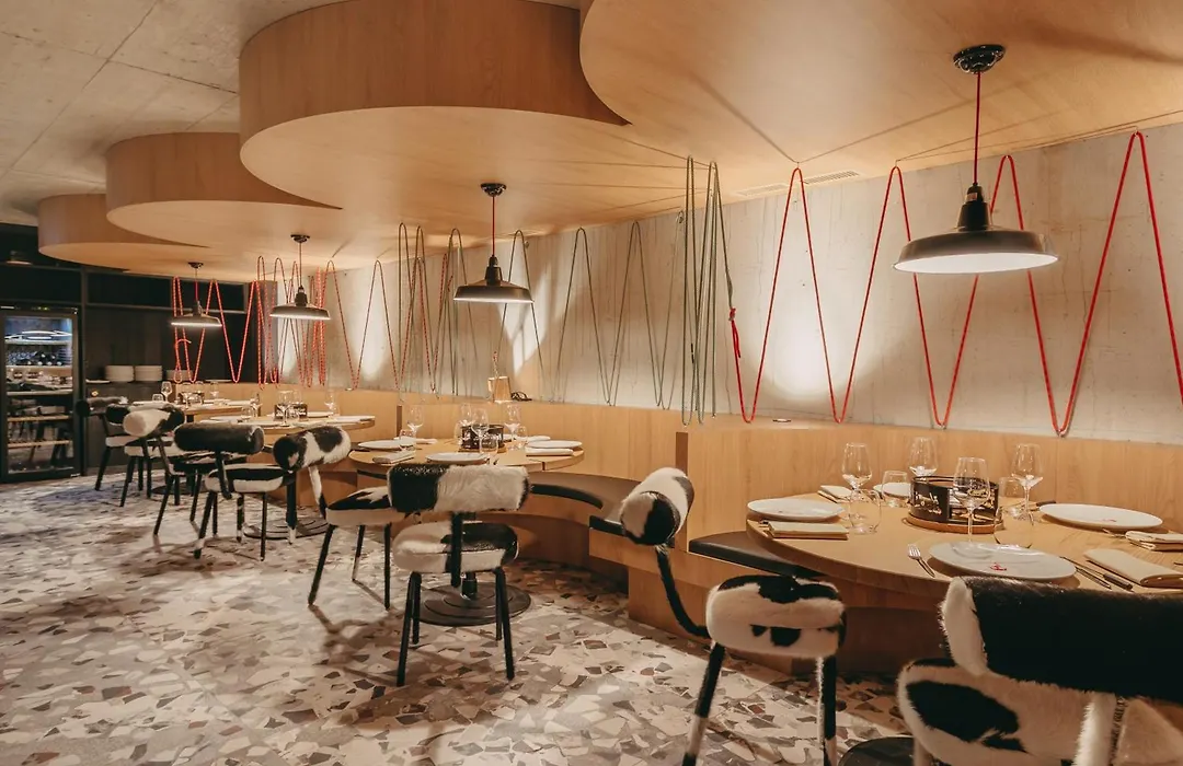 Eringer Hotel-1