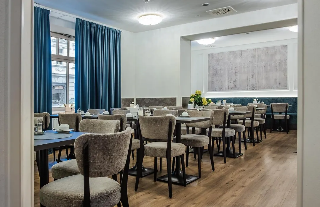 Goldenes Theater Hotel Salzburg-1