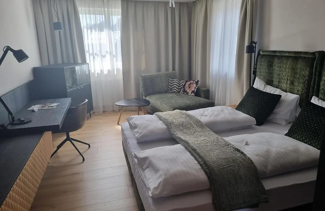 Landhotel Atzmüller-1