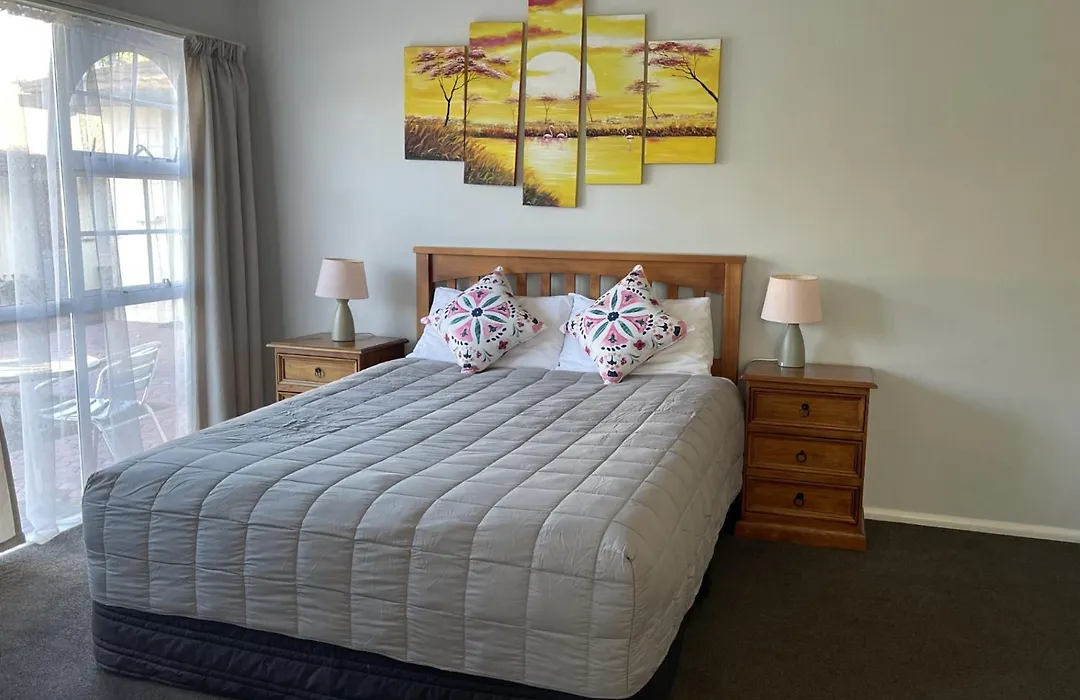 Earnslaw Motel-1