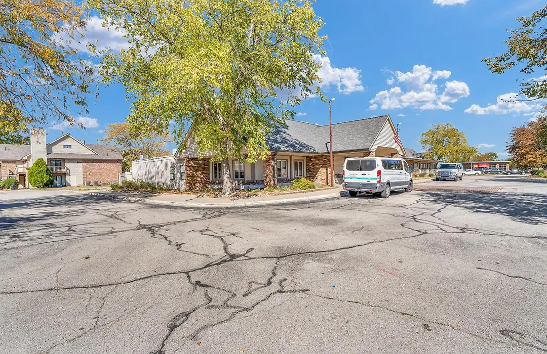 Red Lion Inn & Suites Urbana-1