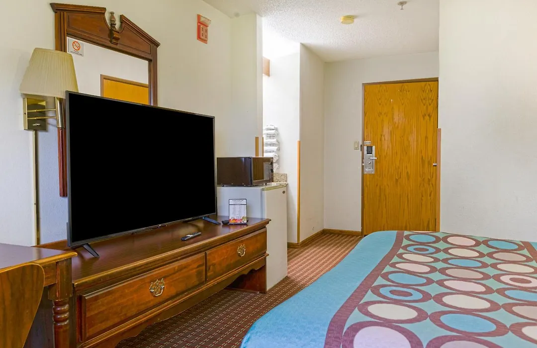 Super Rest Inn-1