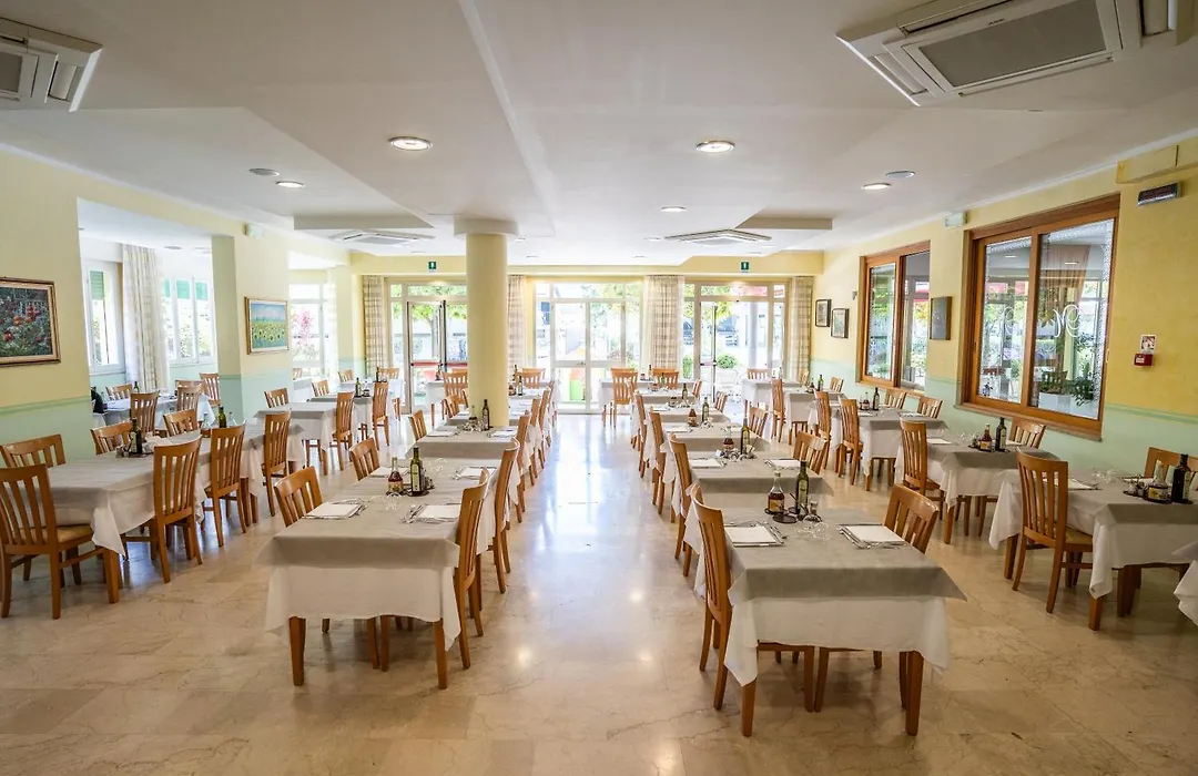 Hotel Marilinda-1