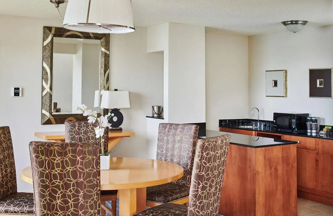Doubletree By Hilton Hotel Berkeley Marina-1