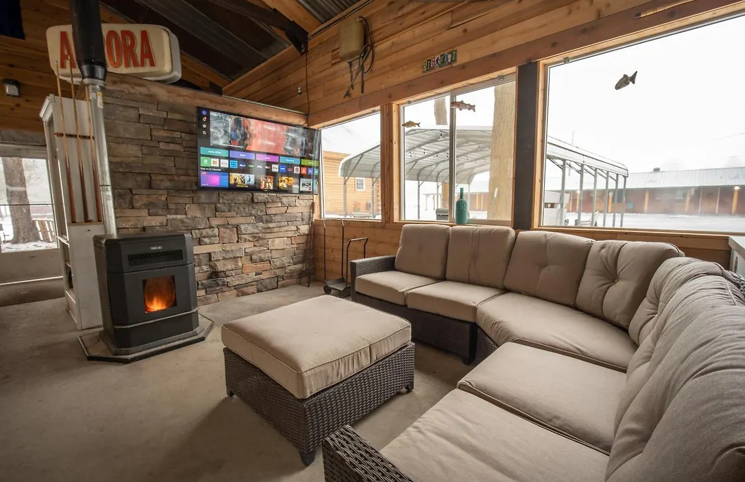 Alpine Lodge Hotel-1