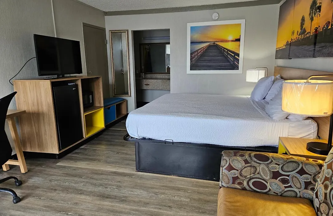 Days Inn By Wyndham Washington-1