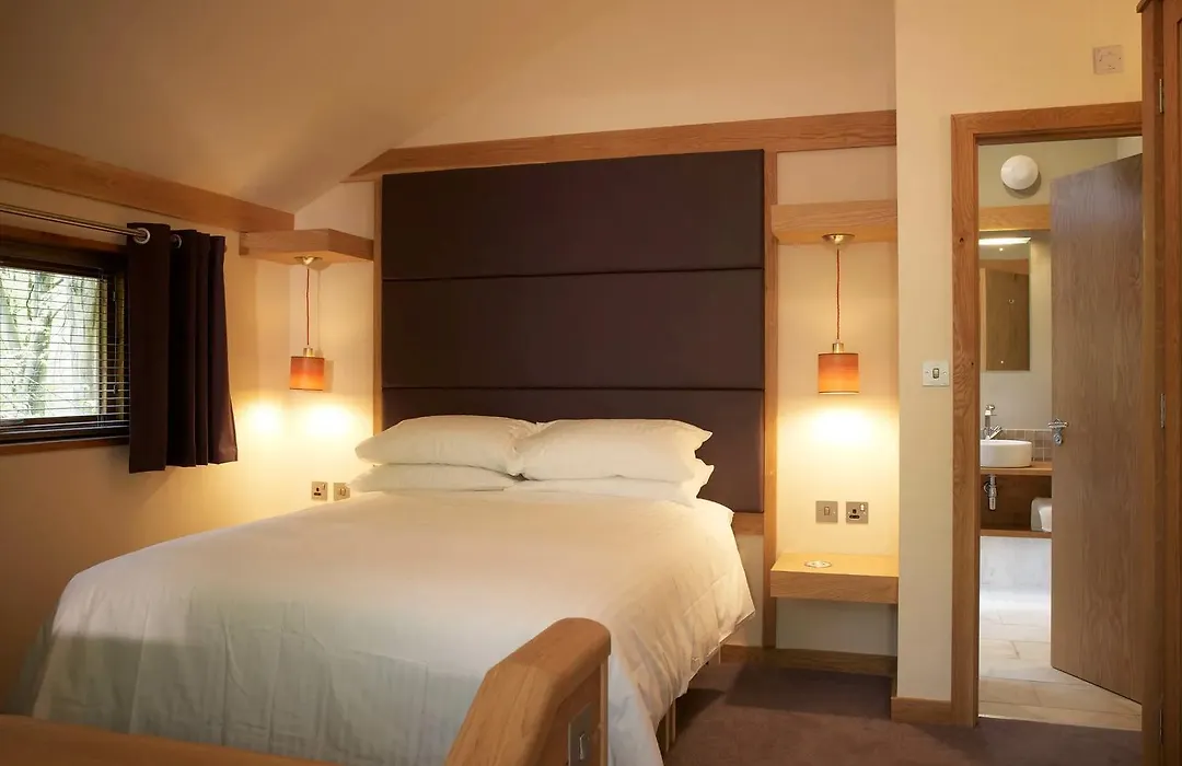 Beddgelert Cabins, Snowdonia - Forest Holidays-1
