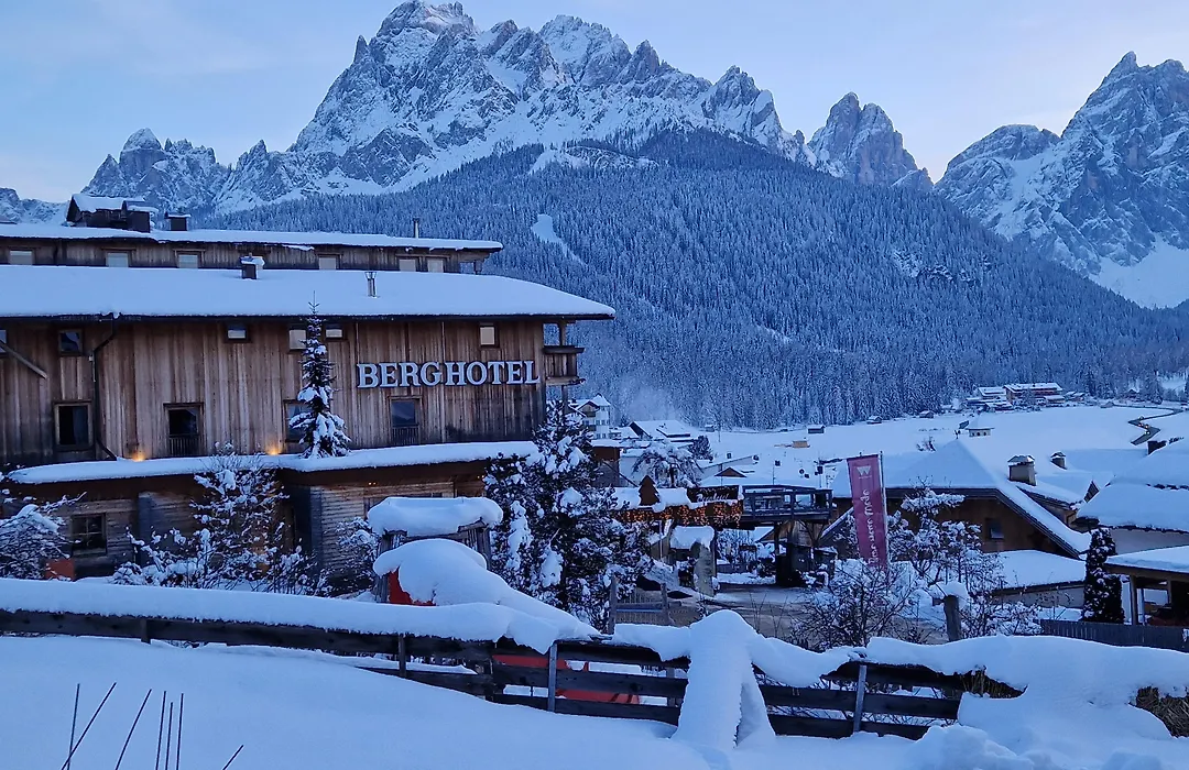 Berghotel - Sexten-1