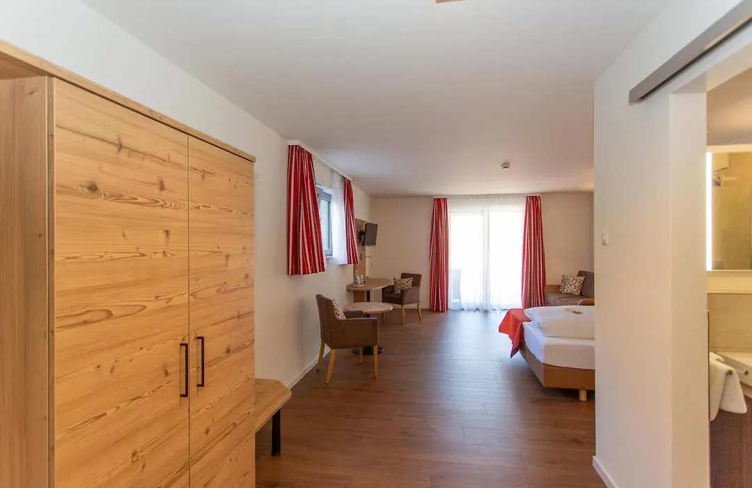 Hotel Waldblick-1