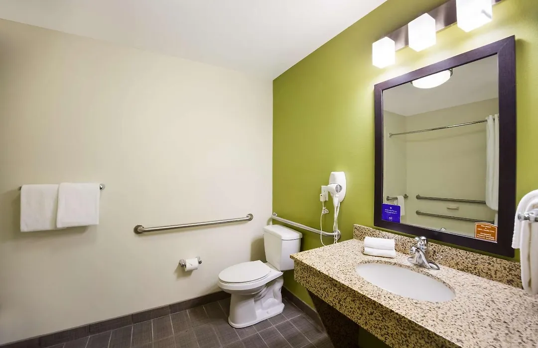 Sleep Inn & Suites Colby-1