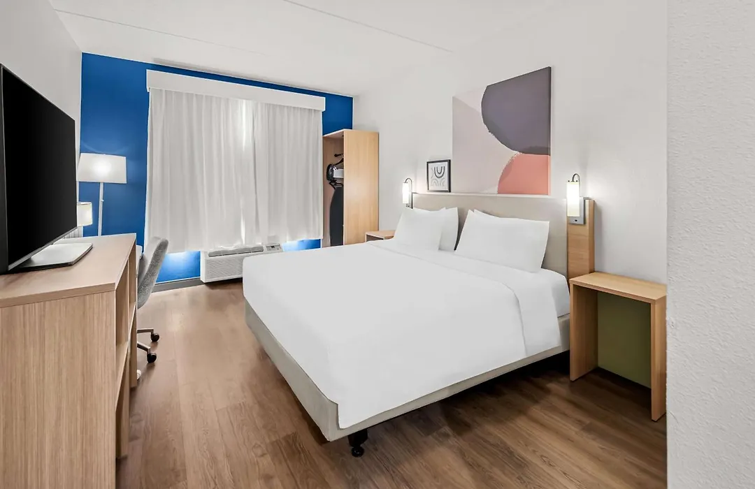Spark By Hilton Woodbridge-1