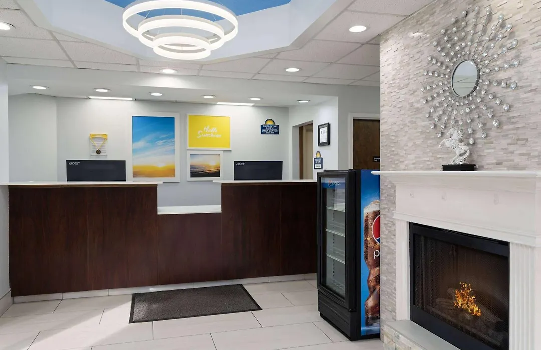 Days Inn By Wyndham Weldon Roanoke Rapids-1