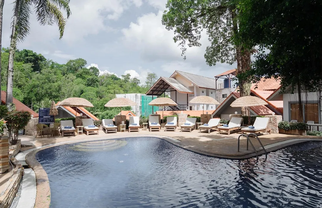 Club Bamboo Boutique Patong Beach Resort-1