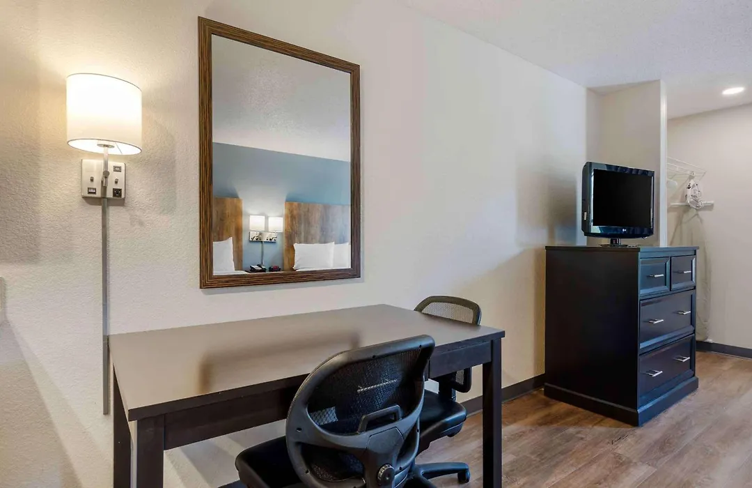 Extended Stay America Suites - Miami - Airport - Doral-1