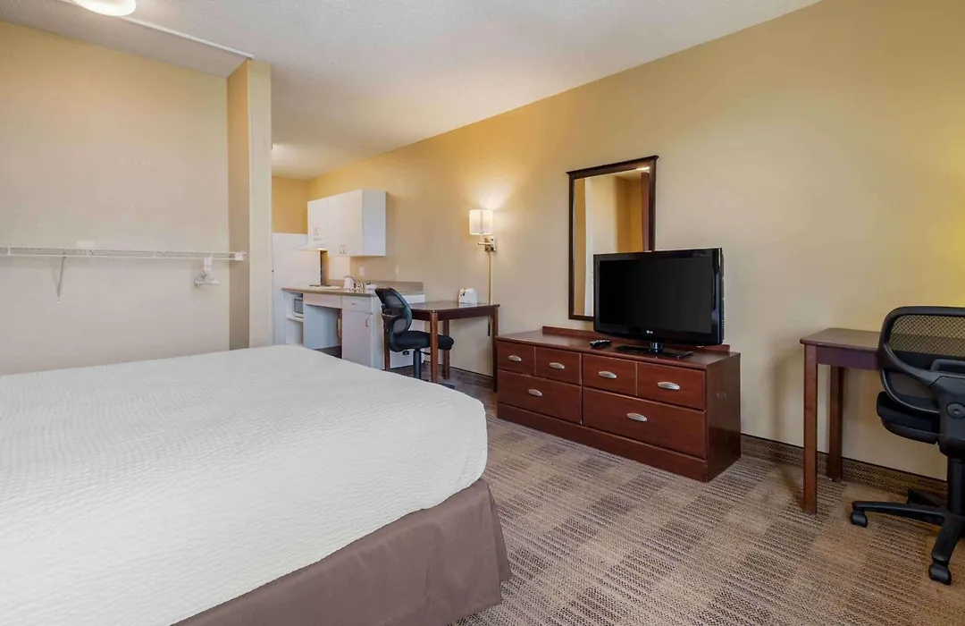 Extended Stay America Suites - Elizabeth - Newark Airport-1