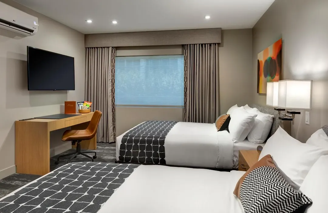 Olivia Hotel-1