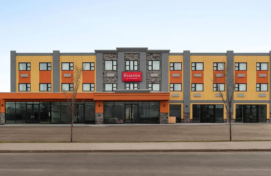 Ramada By Wyndham West Edmonton Hotel & Suites-1