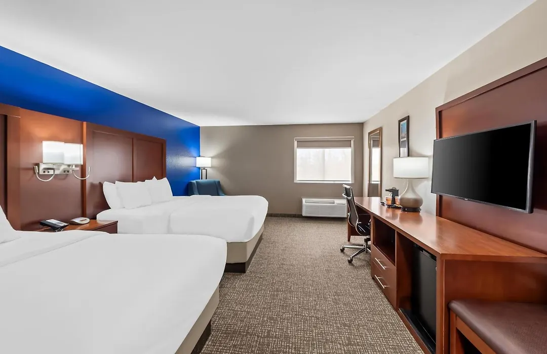 Comfort Inn & Suites Fairborn Near Wright Patterson Afb-1