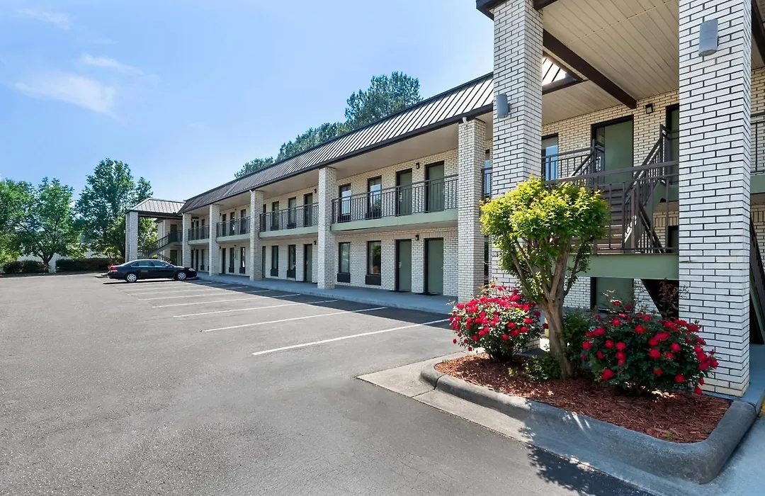 Quality Inn Raeford-1