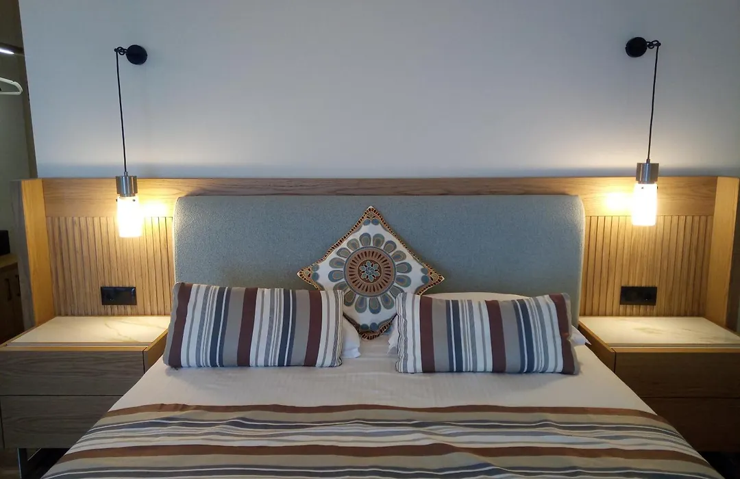 Horizon Beach Hotel-1