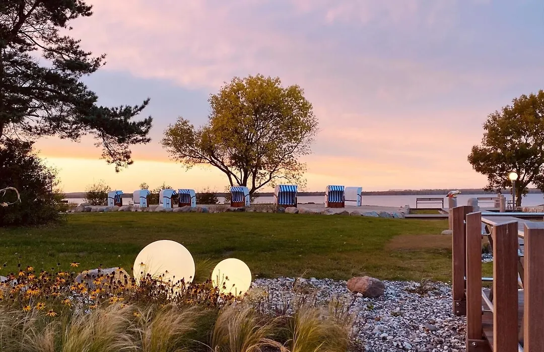 Aedenlife Hotel&Resort Rügen-1