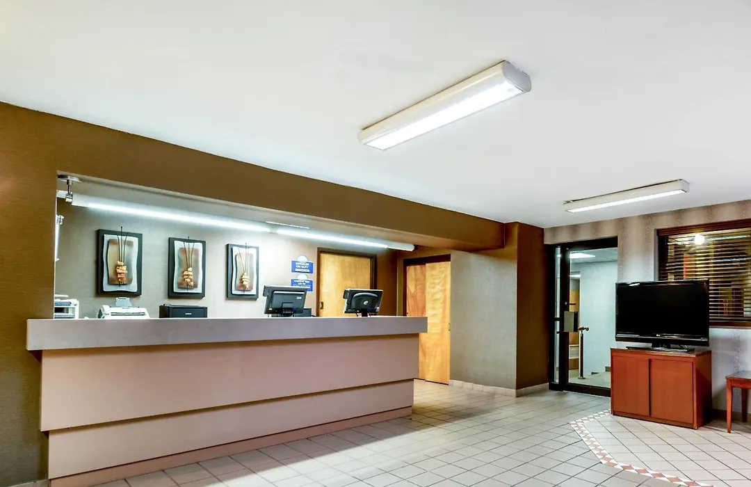 Days Inn By Wyndham Vineland-1