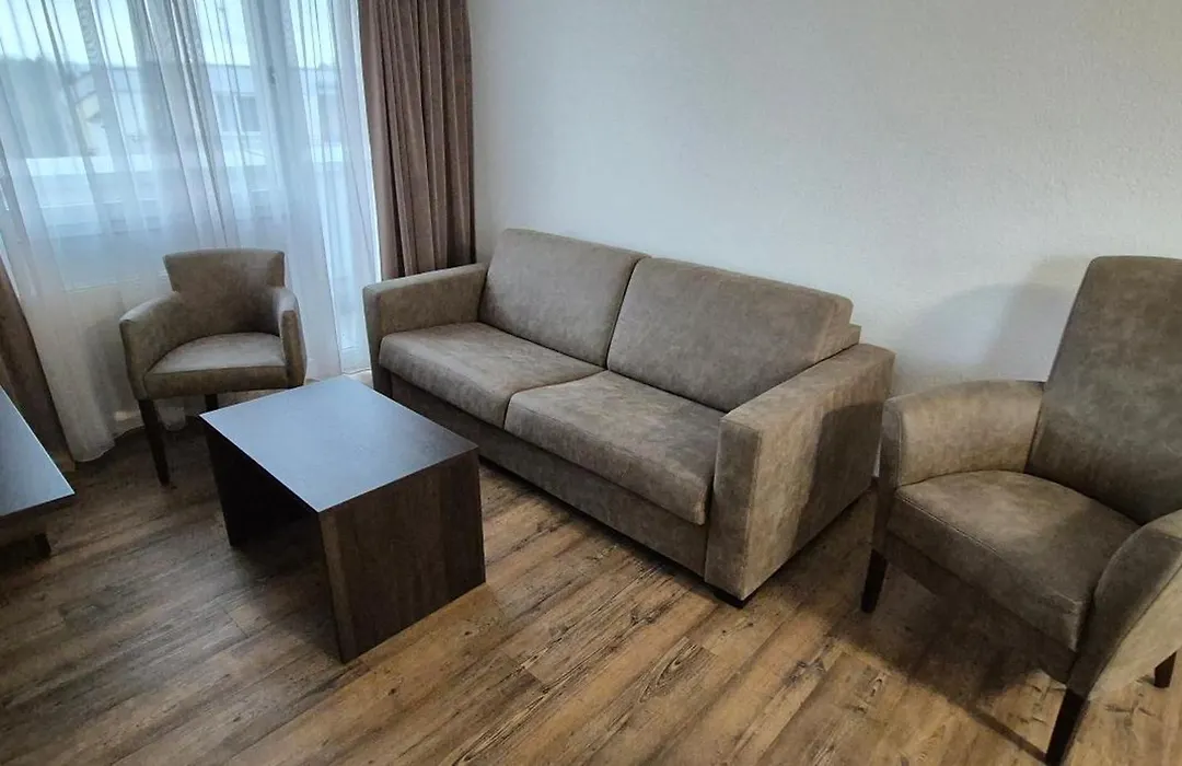 Melvi Hotel Goeppingen-1