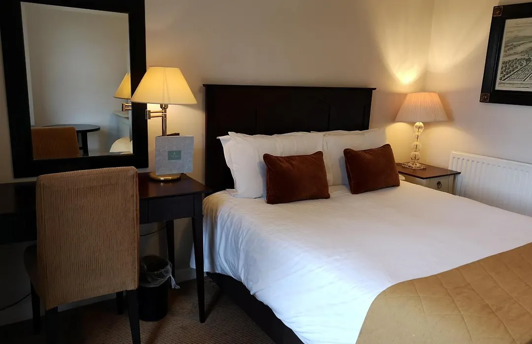 Hatherley Manor Hotel & Spa-1