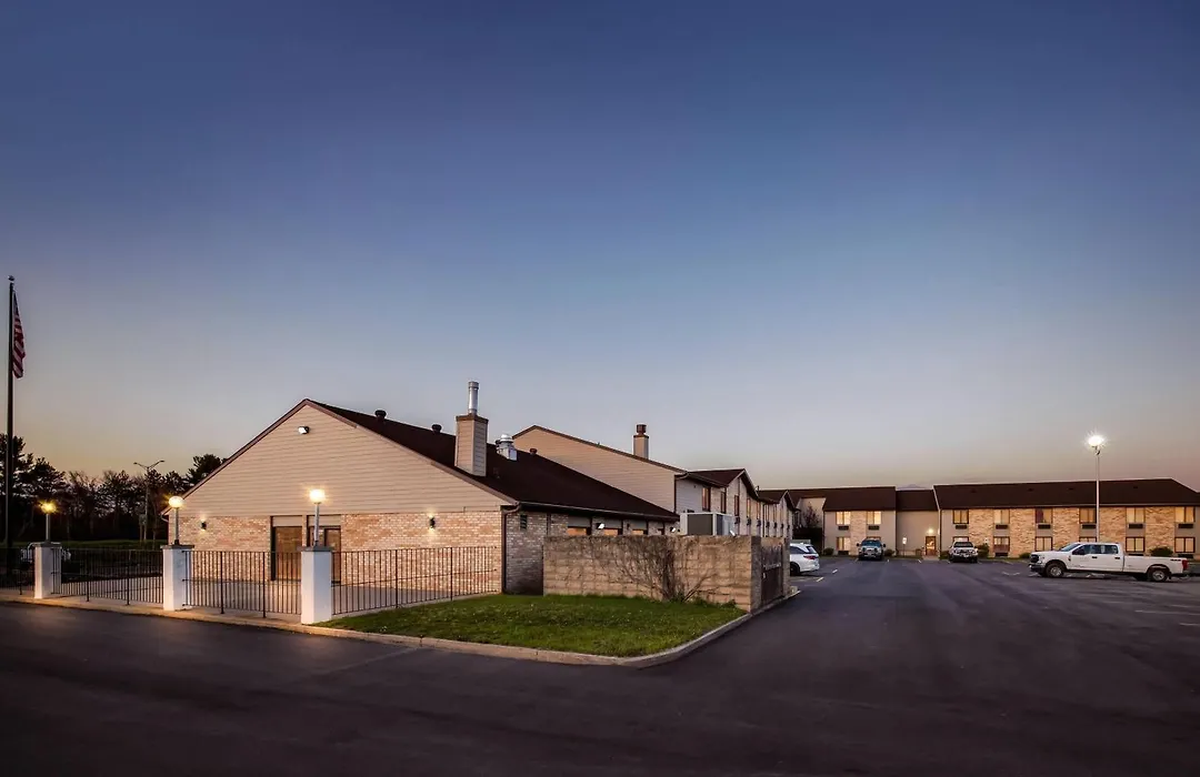 Days Inn By Wyndham Black River Falls - Access To Atv Trail-1
