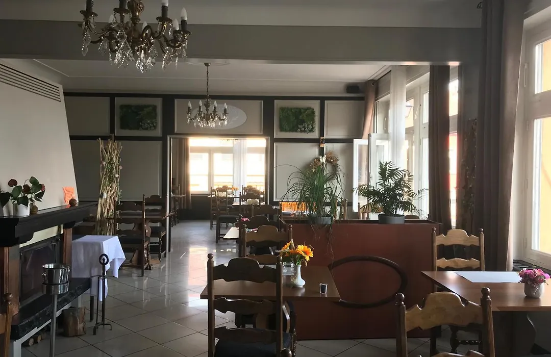 Logis Hôtel&Restaurant - Le Floride-1