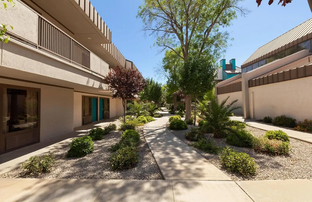 Ramada By Wyndham El Paso-1