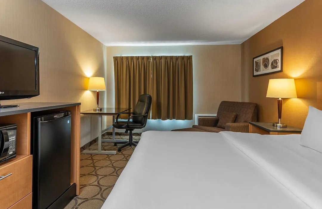 Comfort Inn West-1