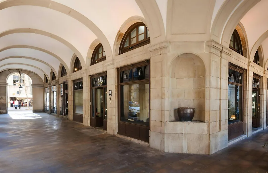 Hotel DO Plaça Reial GL-1