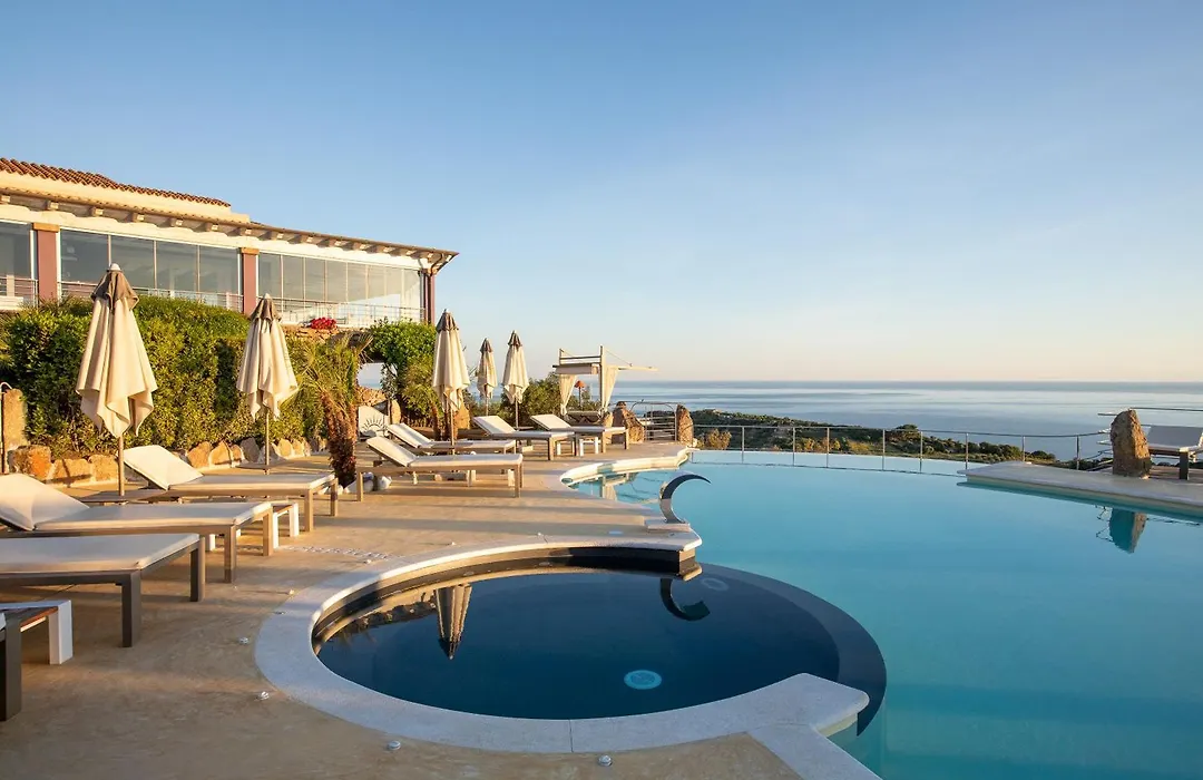 Bajaloglia Resort-1