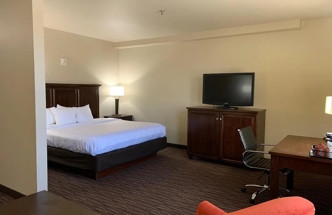 Radisson Hotel River Falls-1