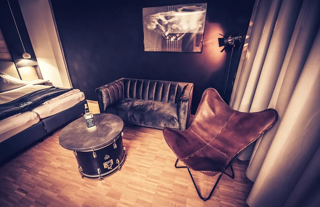 Rock&Chill Hotel Falter-1